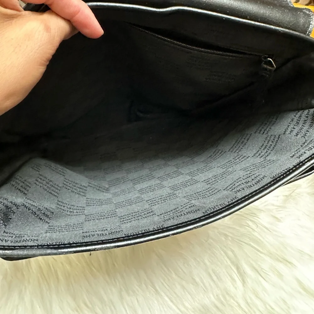 Montblanc Meisterstuck Leather Messenger Bag. Pre-Owned